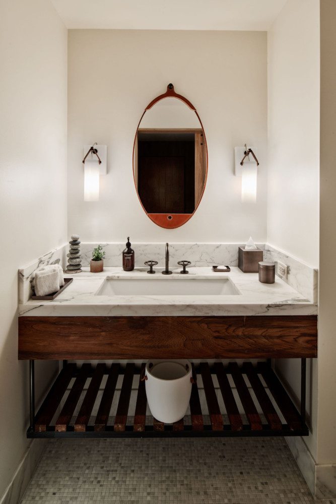 One Bedroom Suite with Balcony Powder Room