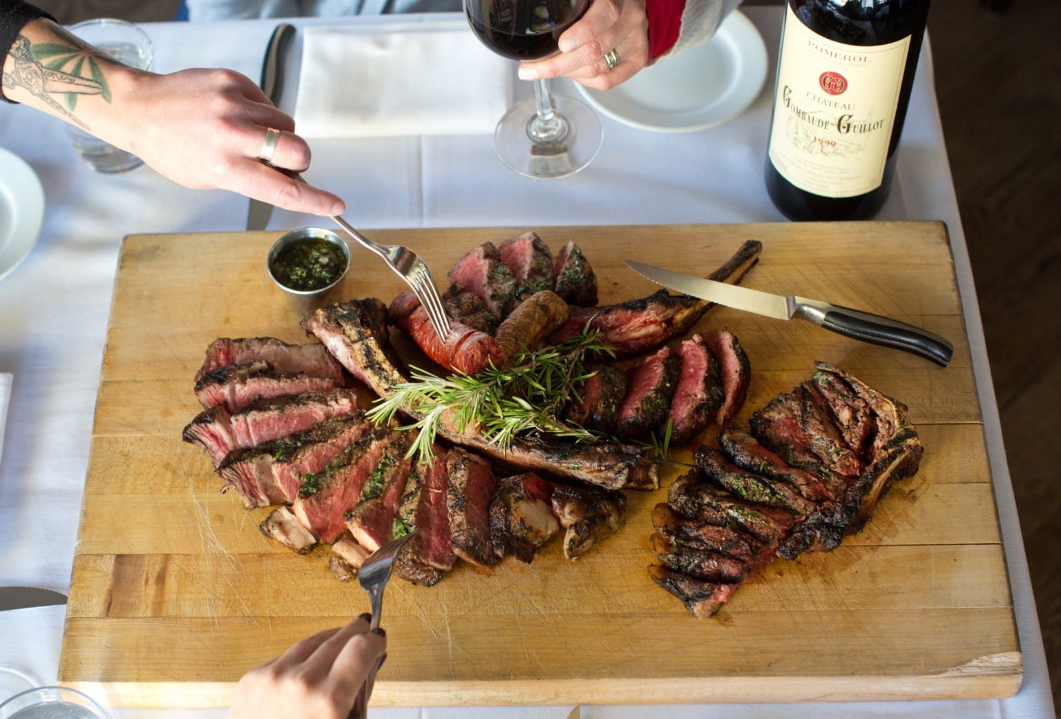 Jackson Hole Nightlife A Modern Traveler’s Guide The Cloudveil